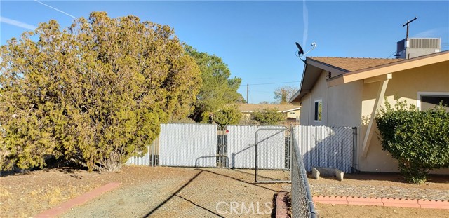 Detail Gallery Image 6 of 66 For 7549 Borrego Trl, Yucca Valley,  CA 92284 - 2 Beds | 2 Baths