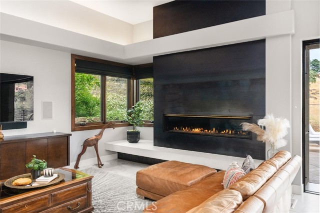 3386 Canyon Oaks Terrace, Chico CA: https://media.crmls.org/medias/a72a1231-b4c3-4e8a-be87-760833e2e0c4.jpg