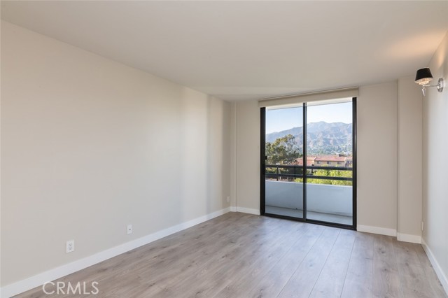 Detail Gallery Image 30 of 57 For 343 Pioneer Dr #504,  Glendale,  CA 91203 - 3 Beds | 2 Baths