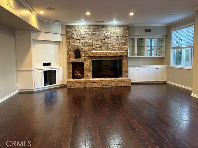 Detail Gallery Image 16 of 43 For 3131 Garretson Ave, Corona,  CA 92881 - 6 Beds | 6 Baths