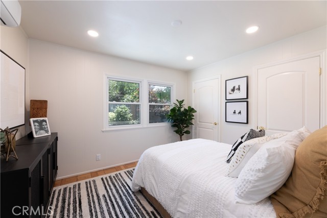 2054 Pattiz Avenue, Long Beach CA: https://media.crmls.org/medias/a72bafb1-3db9-4f22-9929-cd839cccff36.jpg