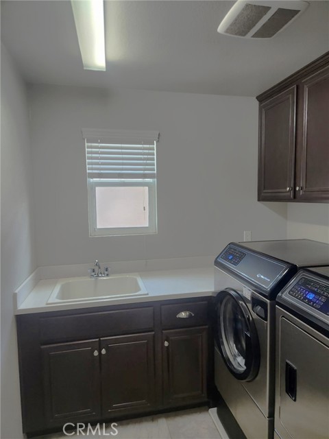 Detail Gallery Image 16 of 24 For 11713 Clematis Dr, Corona,  CA 92883 - 5 Beds | 3 Baths