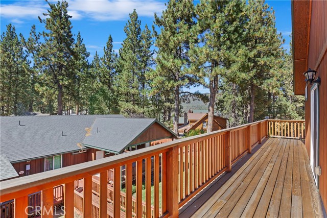 Detail Gallery Image 30 of 40 For 199 Pinecrest Dr, Big Bear Lake,  CA 92315 - 5 Beds | 4 Baths