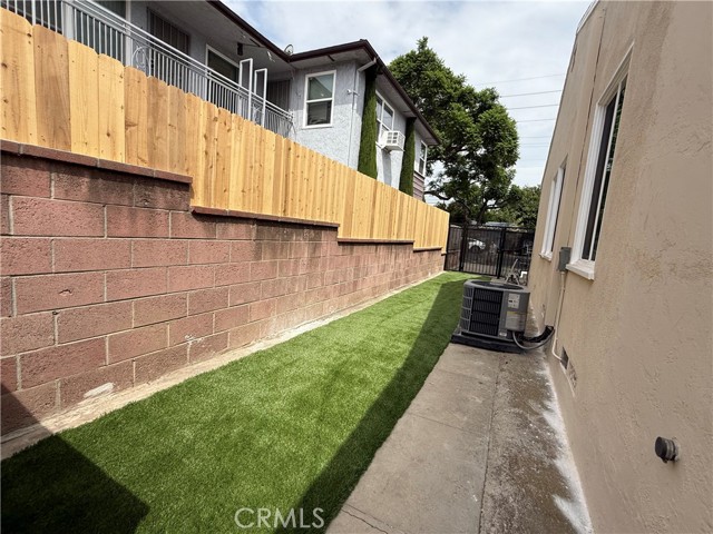Detail Gallery Image 10 of 40 For 6161 Orange Ave, Long Beach,  CA 90805 - 3 Beds | 1/1 Baths
