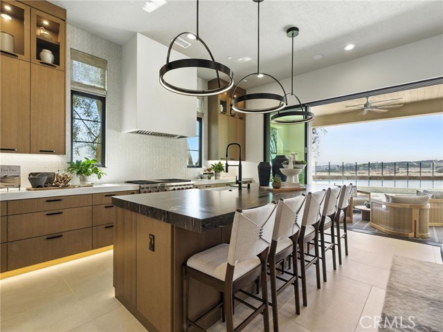 Image 7 of 52 For 533 Big Sur  