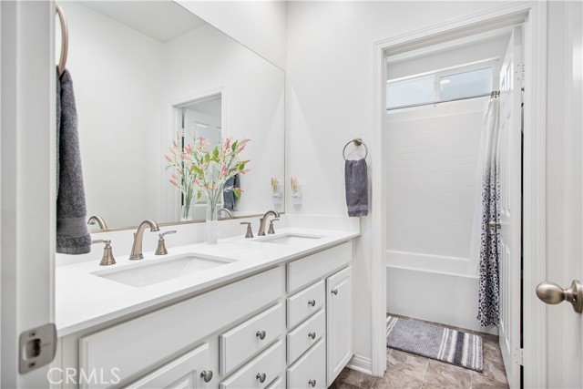 32172 Verbena Way, Temecula CA: https://media.crmls.org/medias/a72e2771-fc44-4173-bfa7-a2ba2add049f.jpg