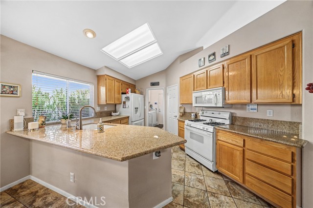 Detail Gallery Image 12 of 53 For 23878 Corte Cajan, Murrieta,  CA 92562 - 2 Beds | 2 Baths