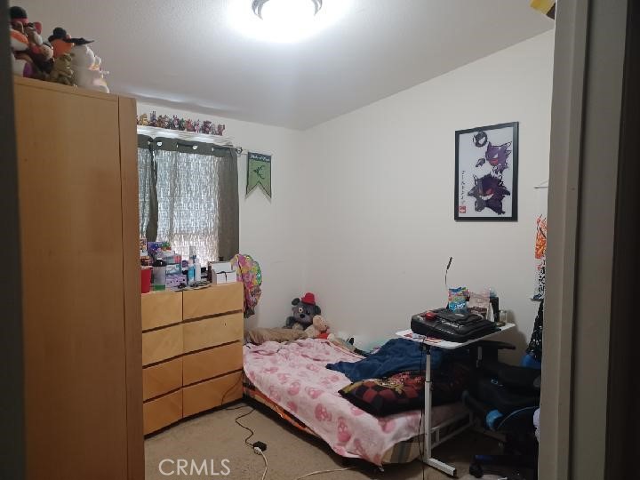 https://media.crmls.org/medias/a7309d15-3050-486b-8736-2460992f5d4a.jpg?preset=X-Large