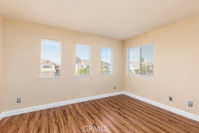 Detail Gallery Image 27 of 42 For 35604 Shadow, Winchester,  CA 92596 - 4 Beds | 3 Baths