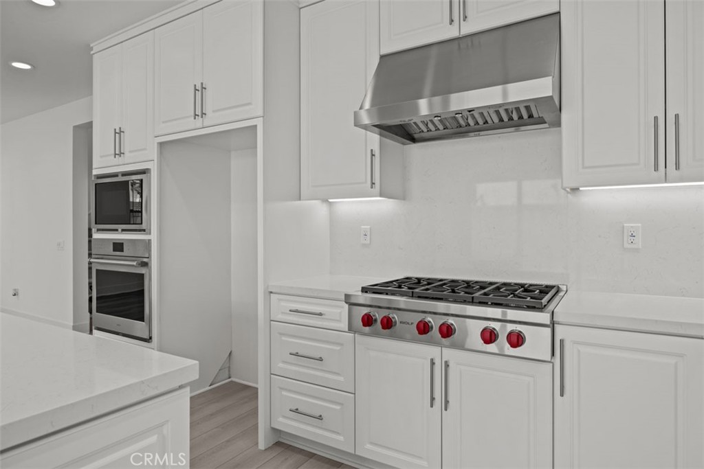 MLS #OC25217448 image #5