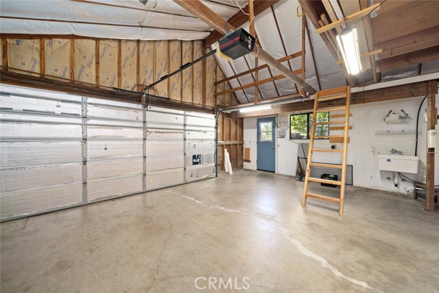 1606 Valley View Drive, Los Osos CA: https://media.crmls.org/medias/a7322094-dcb7-4550-a034-bc6898a7c6cf.jpg