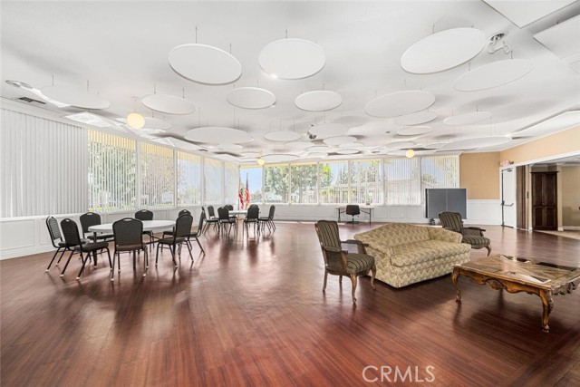 Detail Gallery Image 37 of 41 For 210 Silverlake, Placentia,  CA 92870 - 2 Beds | 2 Baths