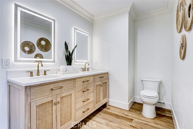 639 Paseo De La Playa, Redondo Beach, California 90277, 2 Bedrooms Bedrooms, ,1 BathroomBathrooms,Residential,For Sale,Paseo De La Playa,SB25188474