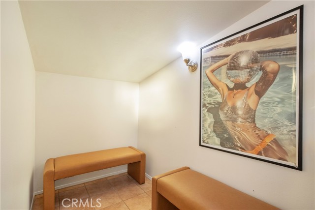 Detail Gallery Image 37 of 53 For 1430 La Perla Ave, Long Beach,  CA 90815 - 4 Beds | 3/1 Baths