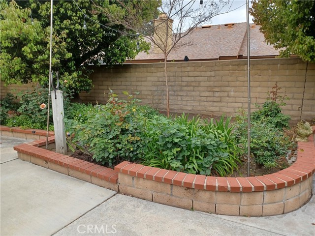 Detail Gallery Image 17 of 21 For 2031 E Norman Pl, Anaheim,  CA 92806 - 3 Beds | 3 Baths