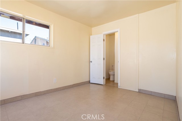 Detail Gallery Image 36 of 39 For 10817 Cantara St, Sun Valley,  CA 91352 - 2 Beds | 1 Baths