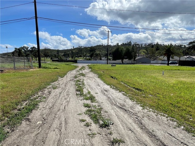 Detail Gallery Image 8 of 10 For 0 Bromley Ave, Lake Elsinore,  CA 92530 - – Beds | – Baths