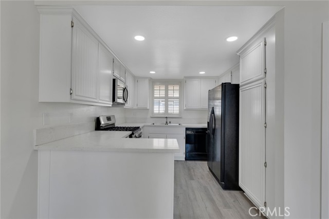 Detail Gallery Image 19 of 30 For 26746 Claudette St #462,  Canyon Country,  CA 91351 - 2 Beds | 2 Baths