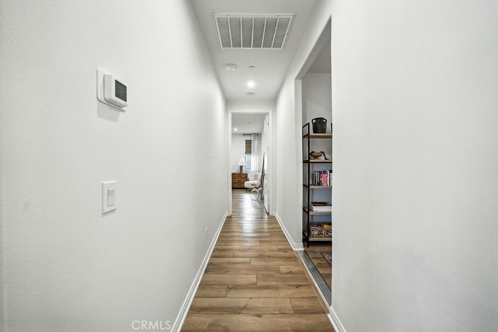 https://media.crmls.org/medias/a73795af-7824-45a5-9759-387fac7426ed.jpg?preset=X-Large