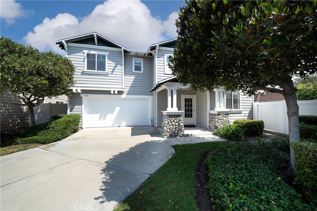 555 E Afton Ln