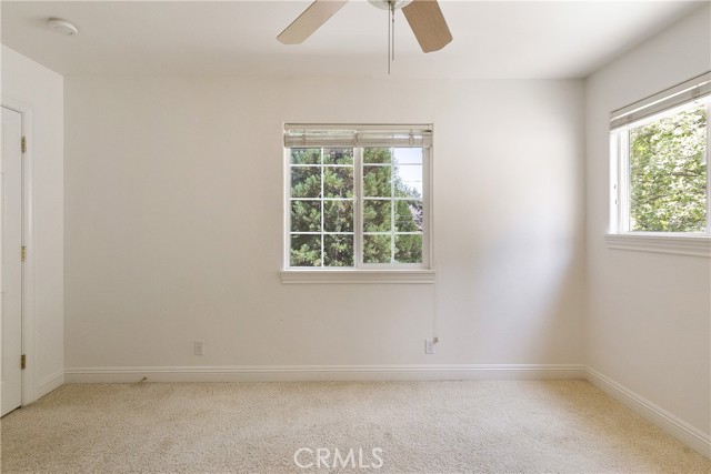 Detail Gallery Image 24 of 33 For 28591 Wabash Dr, Lake Arrowhead,  CA 92352 - 3 Beds | 2/1 Baths