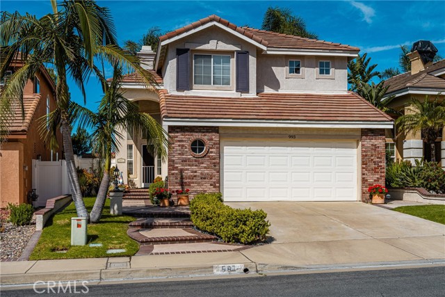 Detail Gallery Image 4 of 64 For 993 S Dylan Way, Anaheim Hills,  CA 92808 - 3 Beds | 2/1 Baths