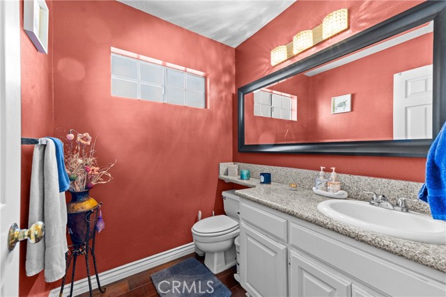12162 Napoli Drive, Cerritos CA: https://media.crmls.org/medias/a7385aaa-089d-4941-a87b-f28df735f97c.jpg