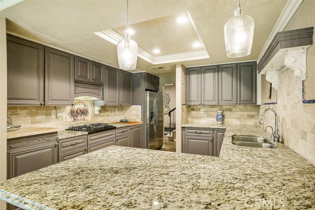 Detail Gallery Image 10 of 23 For 1718 Tecalote Dr #9,  Fallbrook,  CA 92028 - 3 Beds | 2/1 Baths