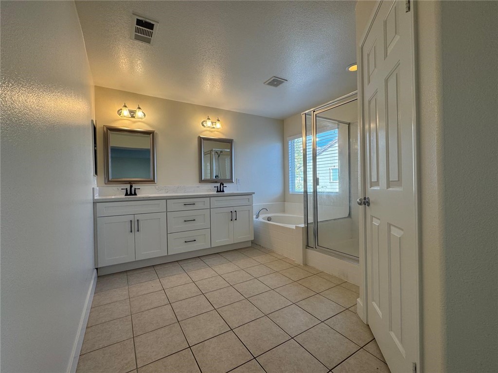 Detail Gallery Image 17 of 24 For 17670 Camino Sonrisa, Moreno Valley,  CA 92551 - 5 Beds | 2/1 Baths