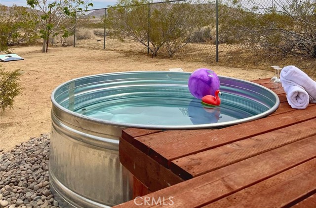 Detail Gallery Image 25 of 43 For 4319 Dusty Mile Rd, Landers,  CA 92285 - 2 Beds | 1 Baths