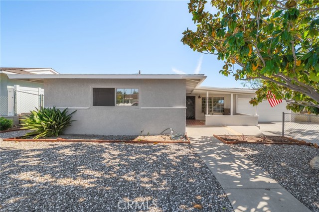 672 N 17TH, Banning CA: https://media.crmls.org/medias/a73bc84e-2cd4-4aaa-a28a-4f3be4935eb6.jpg