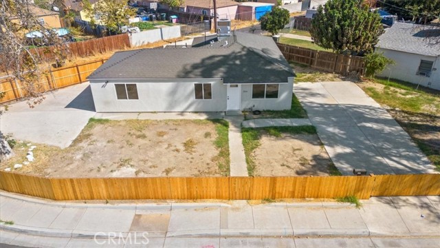 Detail Gallery Image 30 of 34 For 336 T St, Bakersfield,  CA 93304 - 3 Beds | 2 Baths