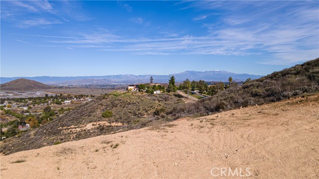 0 Rocky Bluff Rd, Perris CA: https://media.crmls.org/medias/a73cb7b5-42c4-4522-bd13-865db4c7fdbc.jpg