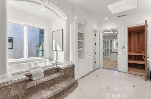 71 Ritz Cove Drive, Dana Point CA: https://media.crmls.org/medias/a73d3907-d15a-4c08-ab0f-b4ca99661004.jpg
