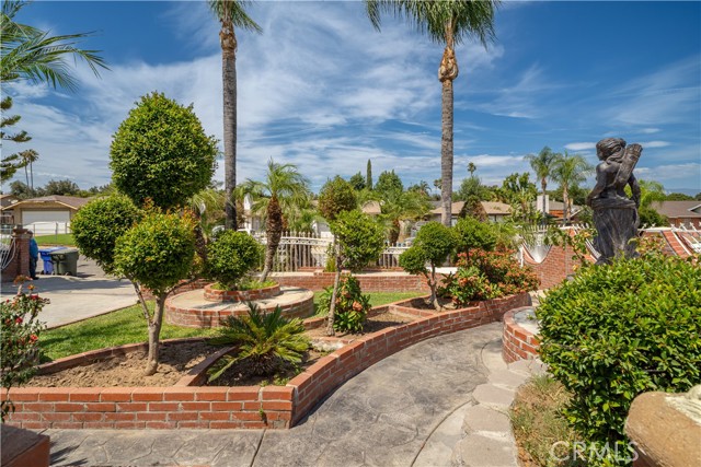 Detail Gallery Image 7 of 44 For 2455 Saint Elmo Dr, San Bernardino,  CA 92410 - 3 Beds | 2 Baths