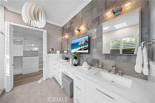 Detail Gallery Image 22 of 58 For 58 Victoria, Newport Beach,  CA 92660 - 3 Beds | 3 Baths