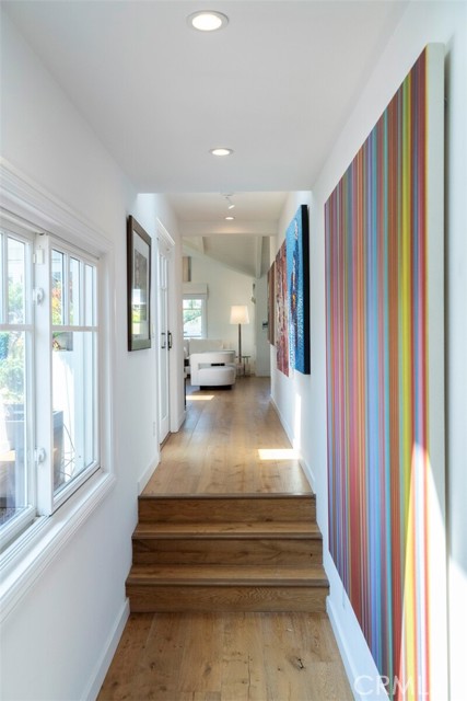 Detail Gallery Image 21 of 56 For 461 Poplar St, Laguna Beach,  CA 92651 - 4 Beds | 4 Baths