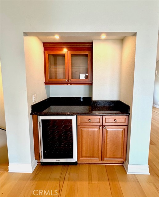 Detail Gallery Image 7 of 30 For 1301 S Catalina #K,  Redondo Beach,  CA 90277 - 2 Beds | 3 Baths