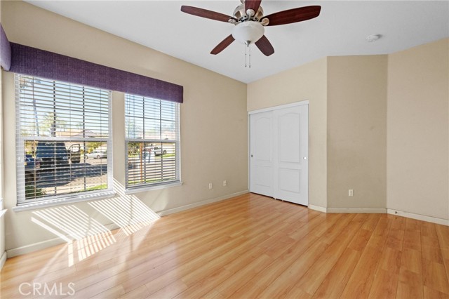 24217 Corte Cordoba, Murrieta CA: https://media.crmls.org/medias/a73ed8d6-9abc-45bd-8e79-ef7ab73f66da.jpg