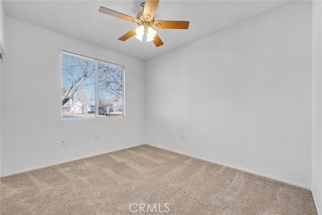 11110 Sandy Lane, Apple Valley CA: https://media.crmls.org/medias/a73f047e-2aaa-4304-ade3-e639c906fc99.jpg