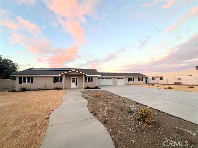 Detail Gallery Image 5 of 58 For 9737 East Avenue Q-4, Sun Village,  CA 93543 - 4 Beds | 3 Baths