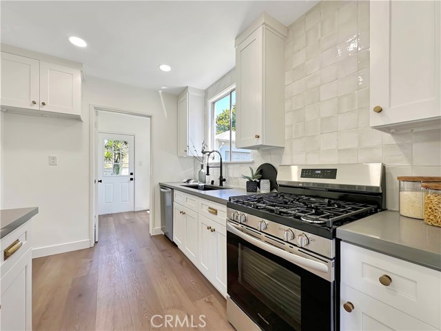 Detail Gallery Image 1 of 29 For 10747 Northgate St, Culver City,  CA 90230 - – Beds | – Baths