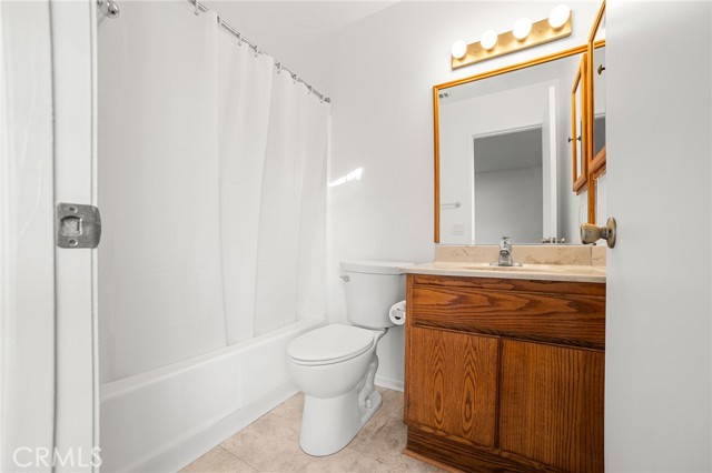 Detail Gallery Image 15 of 33 For 1549 Agate, Colton,  CA 92324 - 3 Beds | 2 Baths