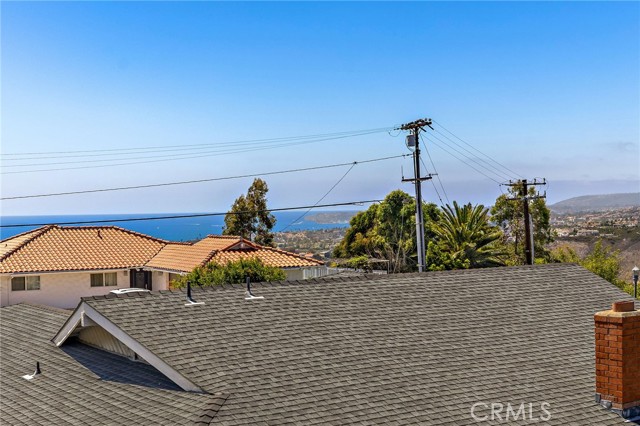 820 Calle Mendoza, San Clemente CA: https://media.crmls.org/medias/a74005ef-cb03-41ec-b9fd-7a2ddf44bf22.jpg
