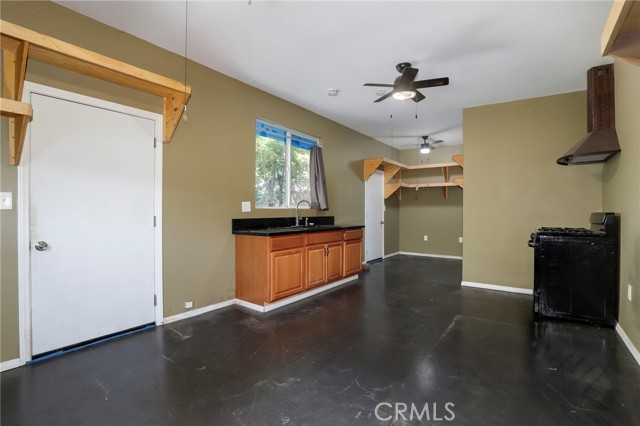 Detail Gallery Image 33 of 43 For 5008 S Van Ness Ave, Los Angeles,  CA 90062 - 3 Beds | 1 Baths