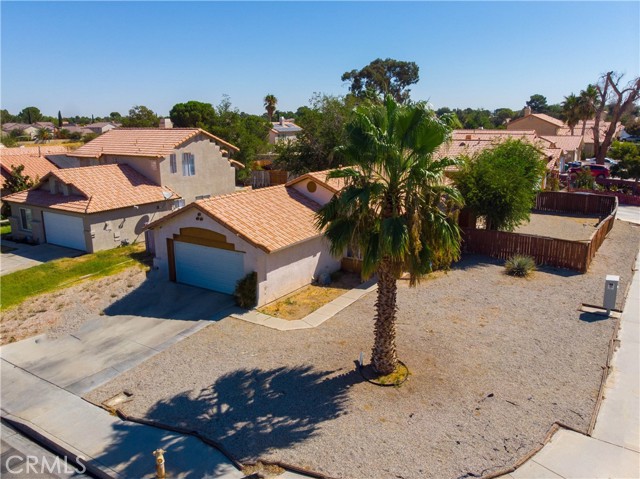 Detail Gallery Image 7 of 22 For 43804 5th St, Lancaster,  CA 93535 - 3 Beds | 2 Baths