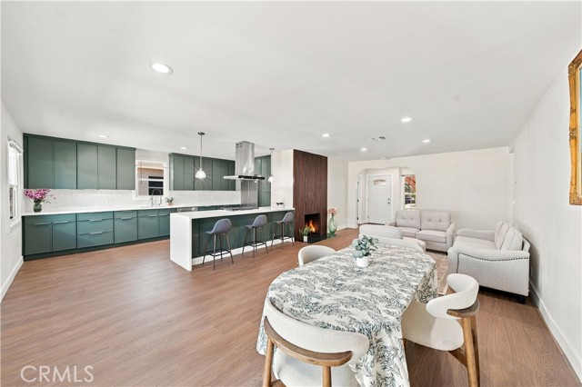 18745 Sunburst Street photo 9