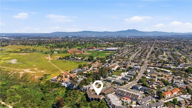 Detail Gallery Image 37 of 41 For 1095 Mesa Bluff, Costa Mesa,  CA 92627 - 2 Beds | 2/1 Baths