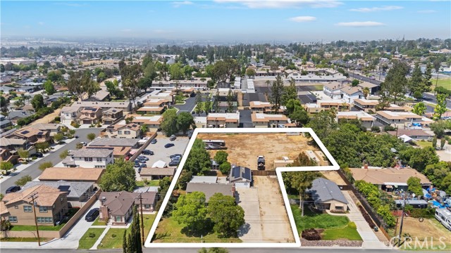 Detail Gallery Image 5 of 58 For 22432 Van Buren St, Grand Terrace,  CA 92313 - 4 Beds | 2 Baths