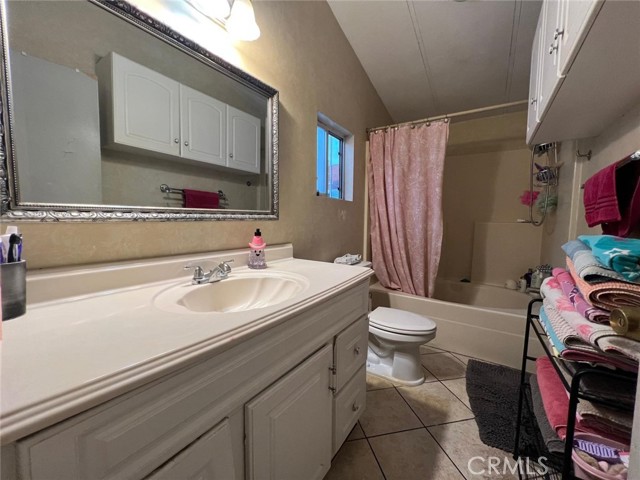 Detail Gallery Image 17 of 22 For 518 S Sullivan St #80,  Santa Ana,  CA 92704 - 3 Beds | 2 Baths